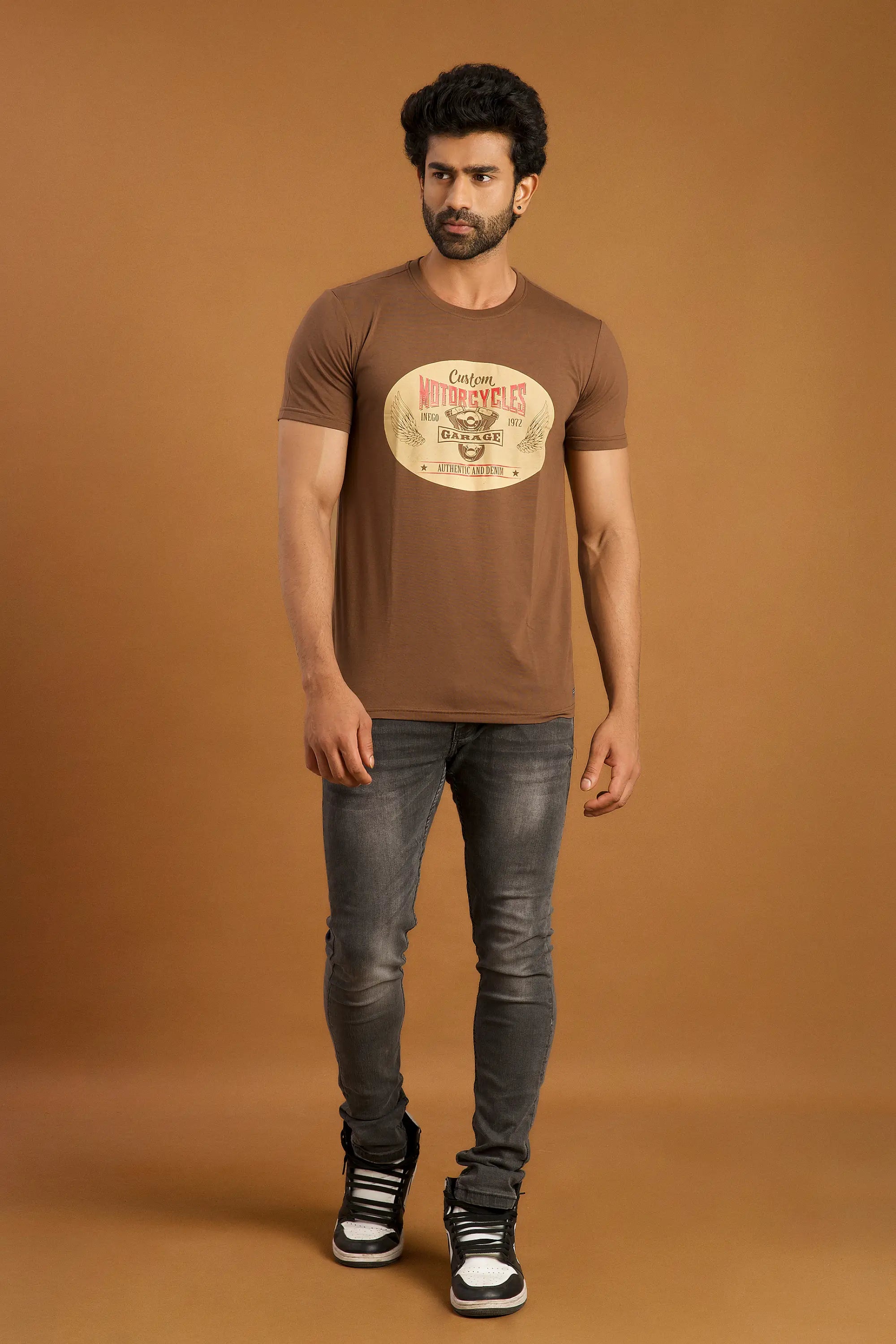 MENS SHORT SLEEVE ROUND NECK