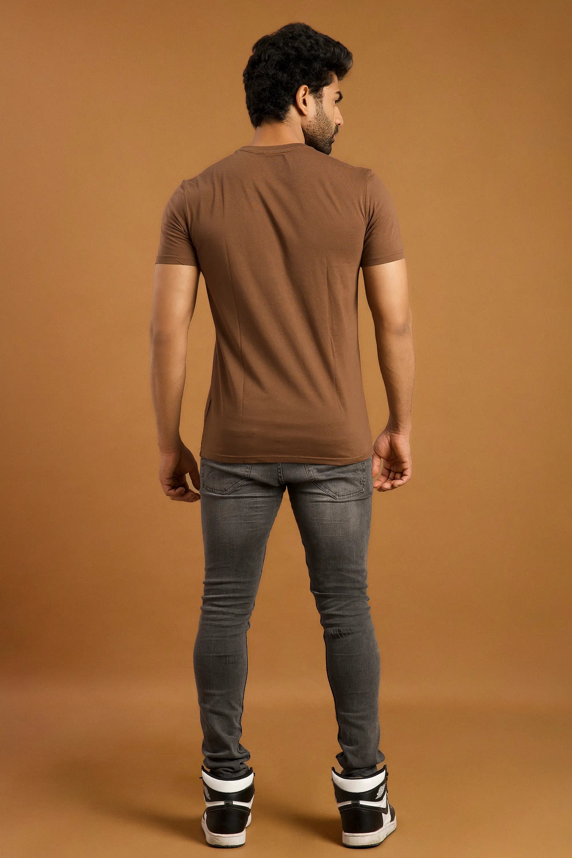 MENS SHORT SLEEVE ROUND NECK