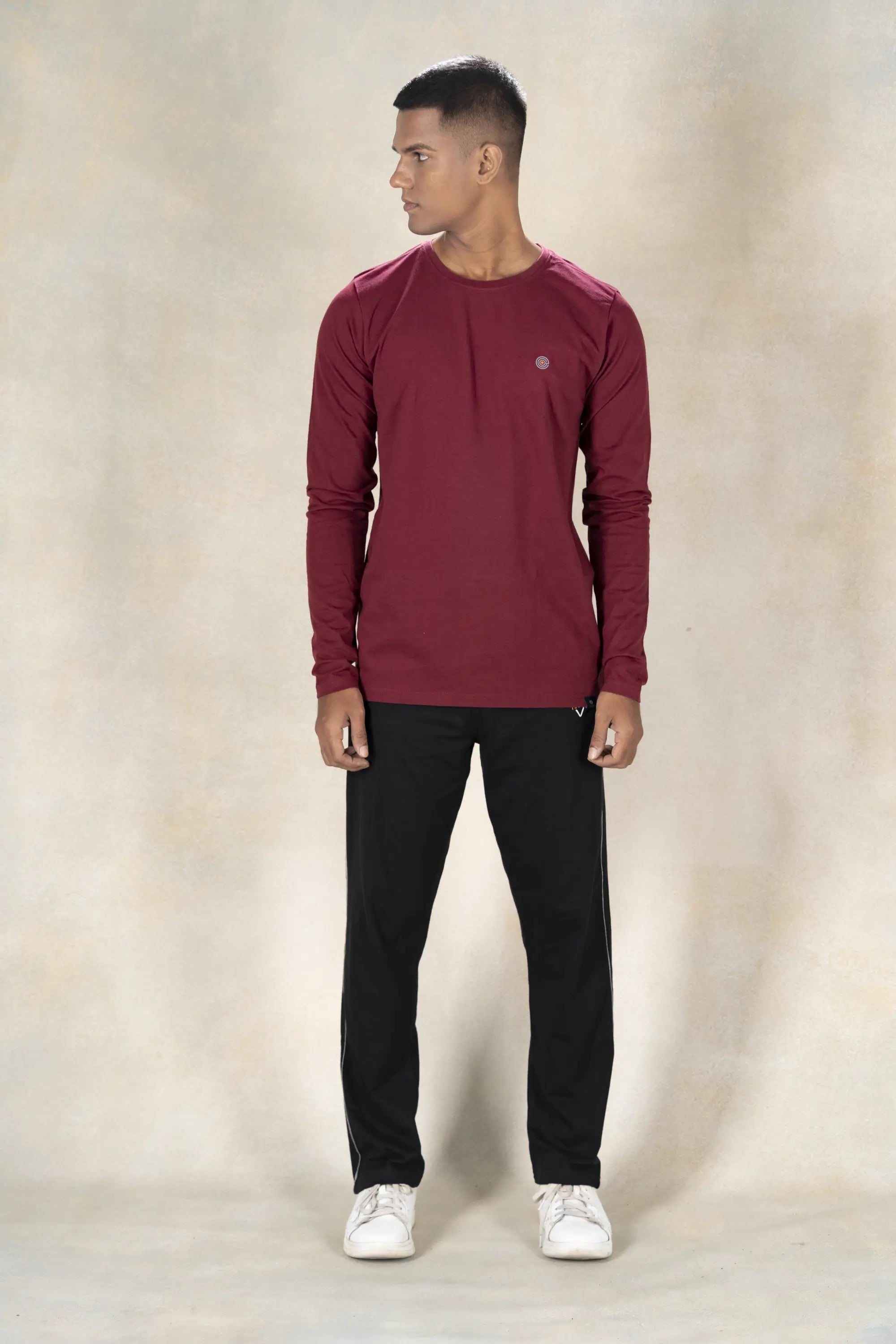 Mens Round Neck T-Shirt Inego #color_Maroon