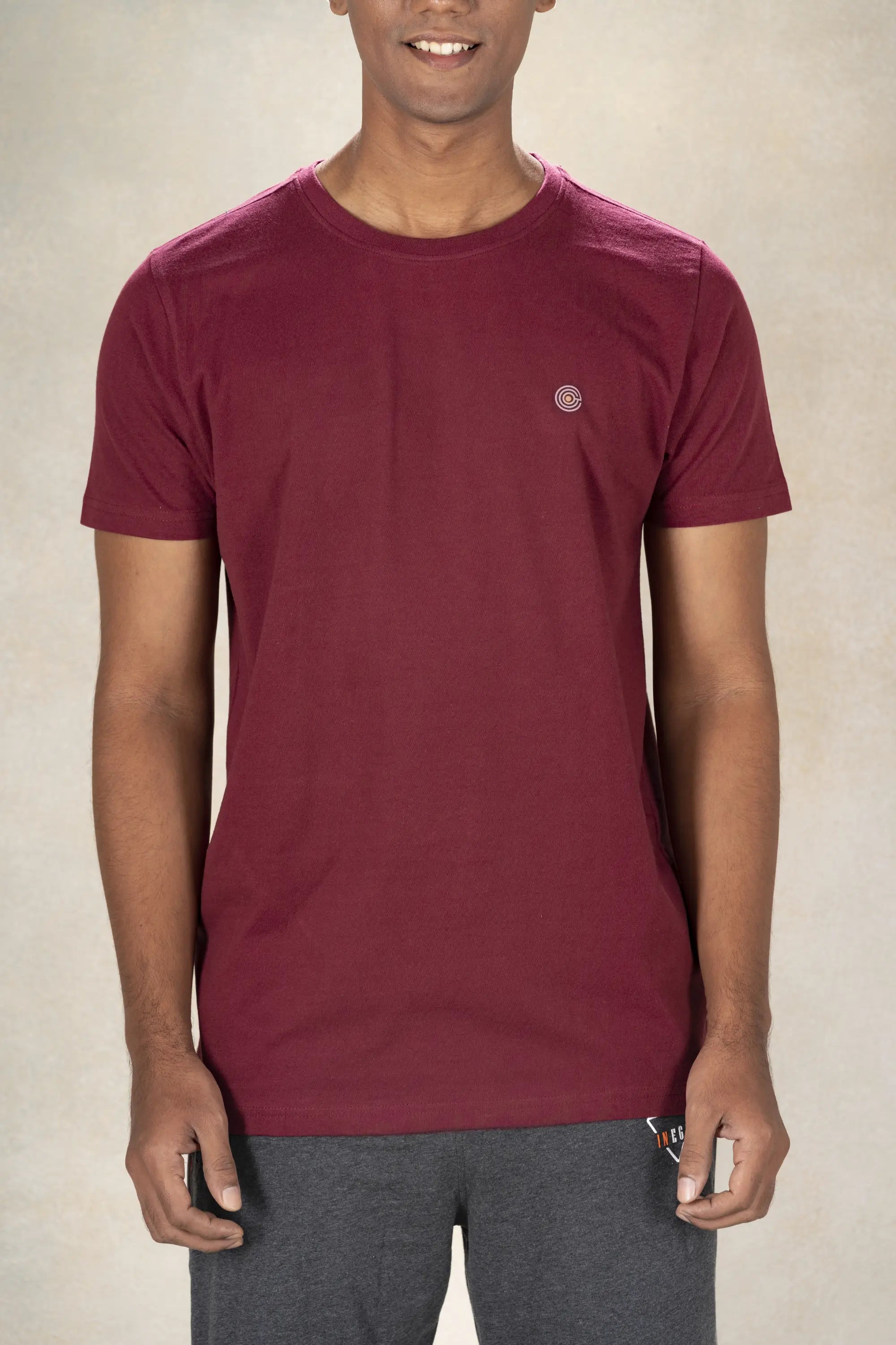 Men's Round Neck T-Shirt Inego  #color_Maroon