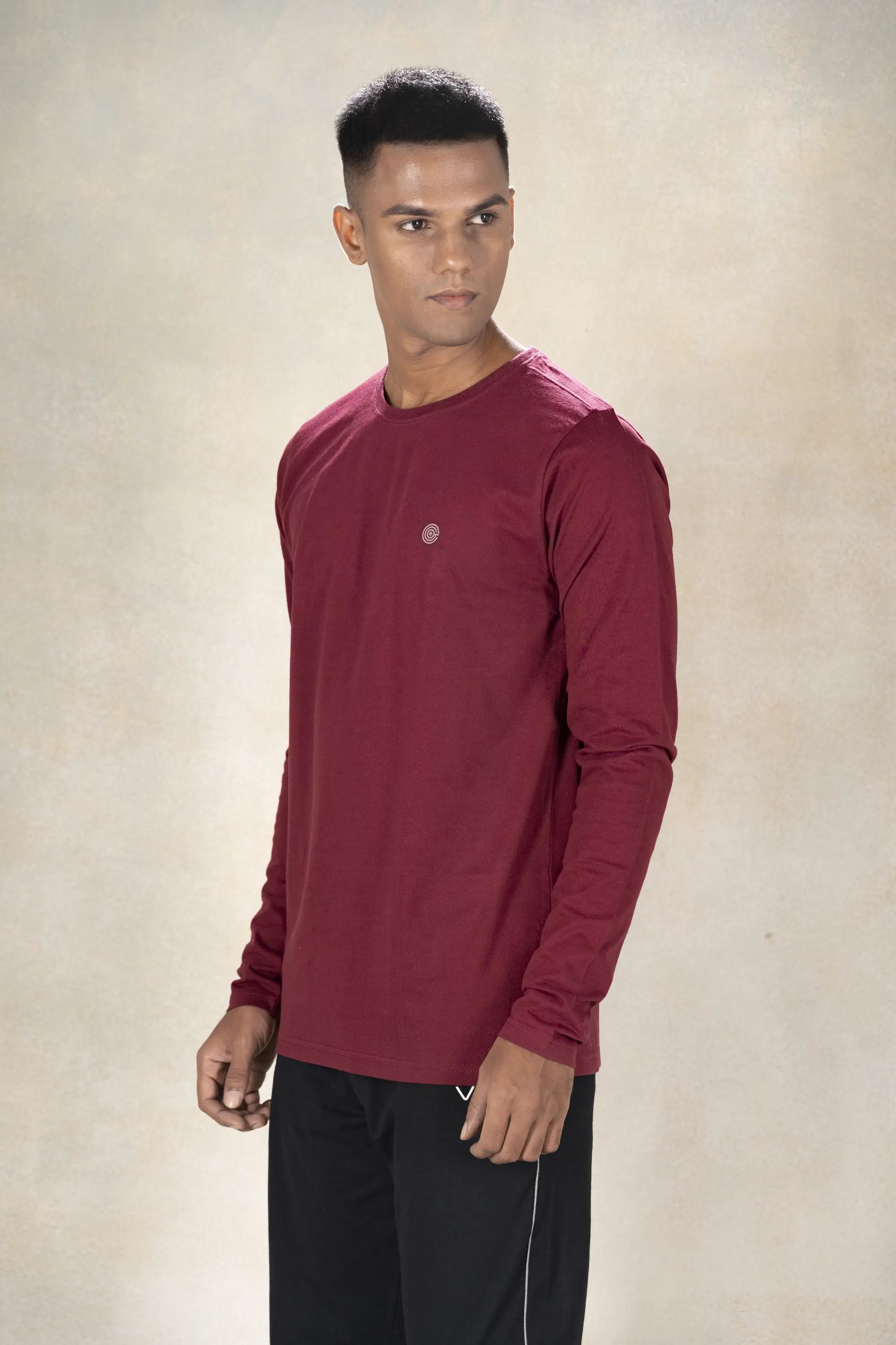 Mens Round Neck T-Shirt Inego #color_Maroon