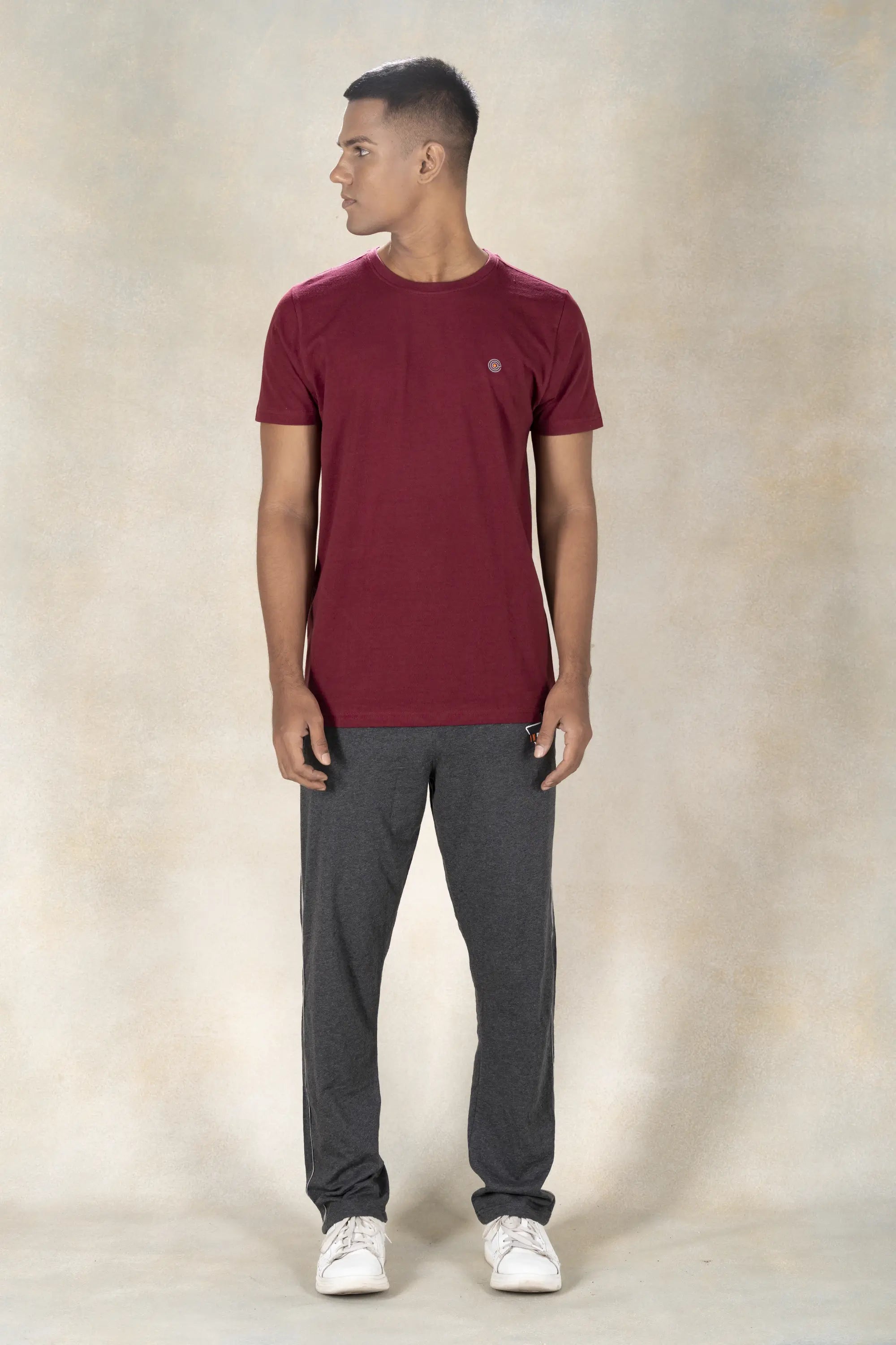 Men's Round Neck T-Shirt Inego  #color_Maroon