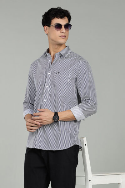 Men’s 100% Cotton Vertical Stripe Long Sleeve Shirt with Logo Detail – Navy