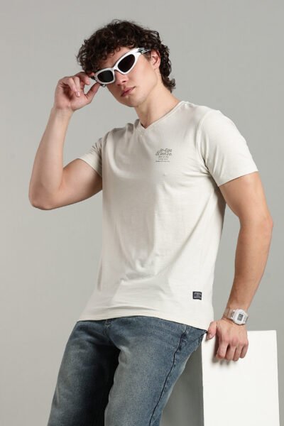 Men’s Cotton-Rich Slub V-Neck T-Shirt with HD Chest Print – Seashell & Light Coral - SEA SHELL, L
